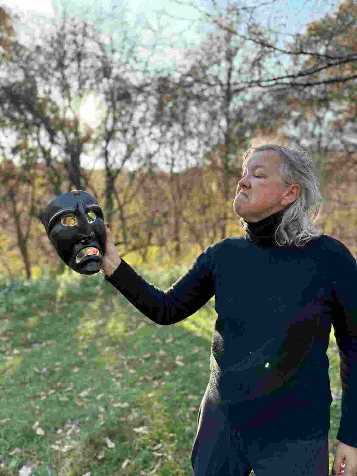 Masque en bois Italie 2