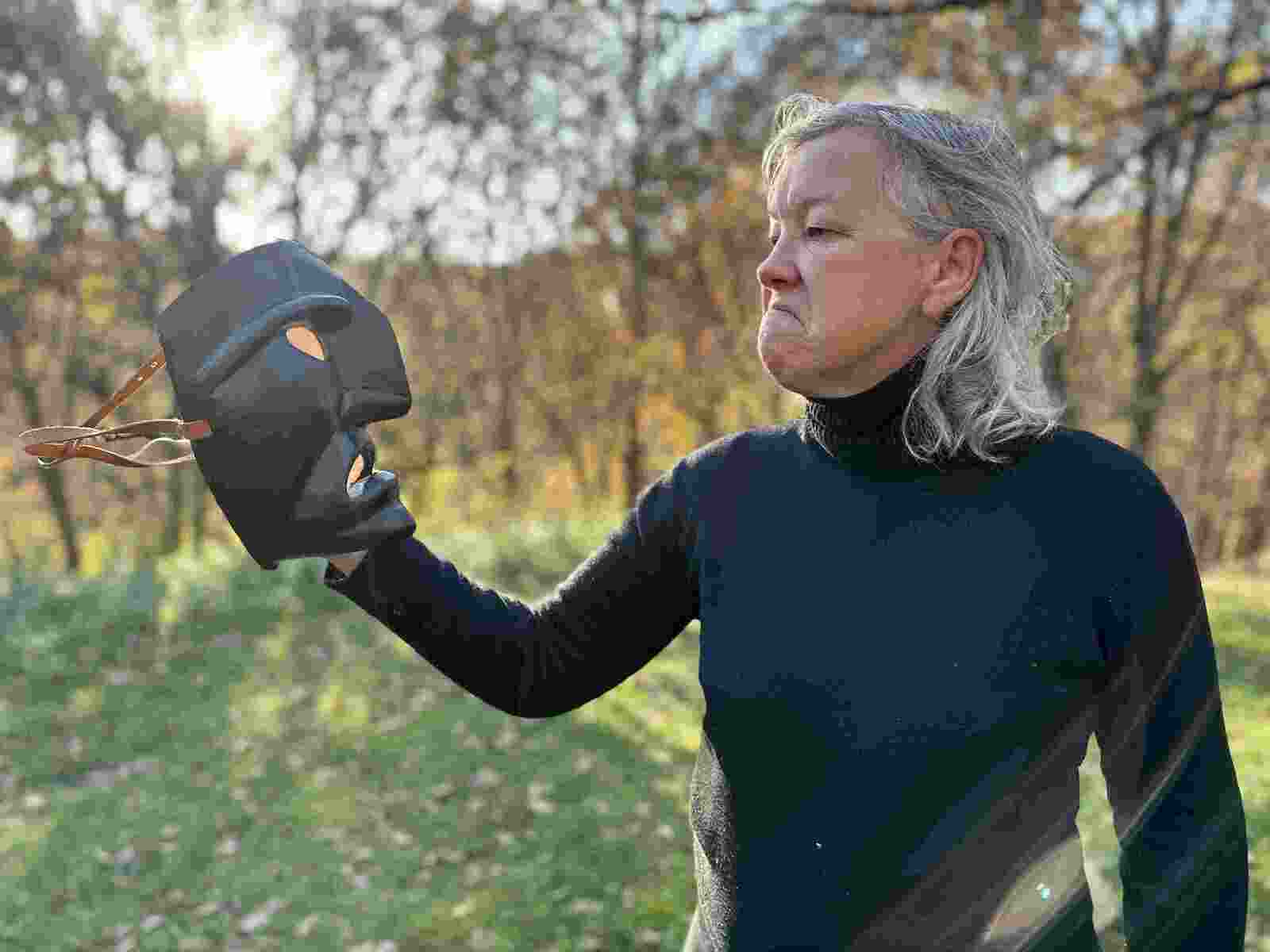 Masque en bois Italie 3