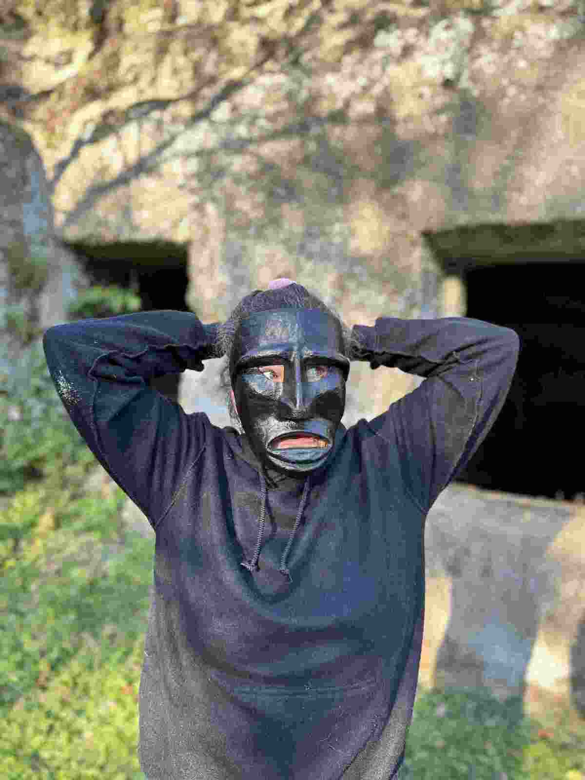 Masque en bois Italie 6