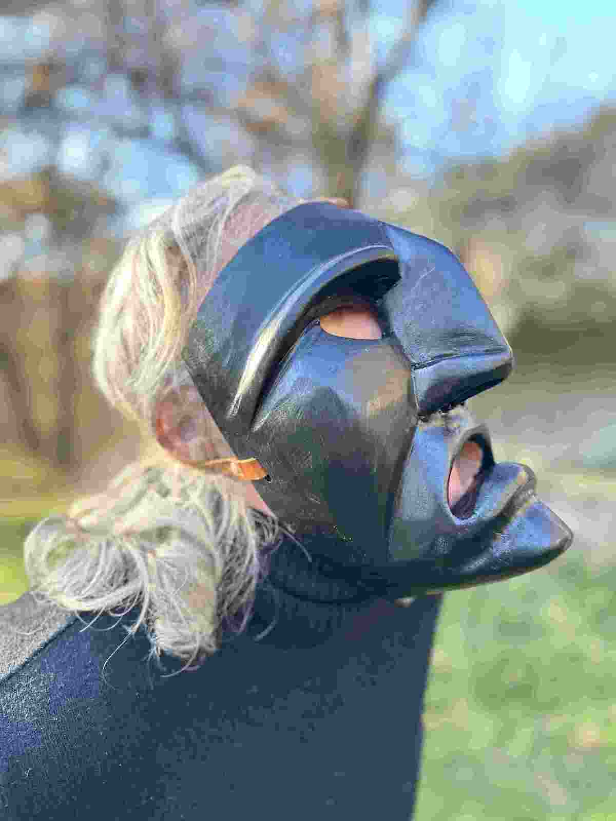 Masque en bois Italie 7