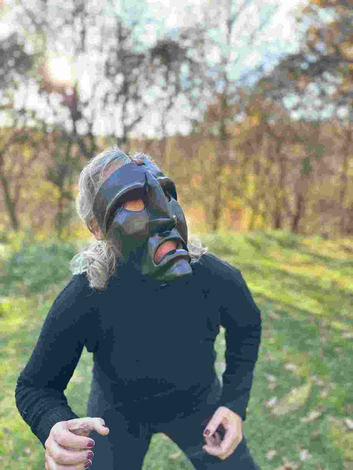 Masque en bois Italie 9